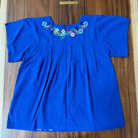 Mexican Embroidered Boho Top - Picture 2 of 7